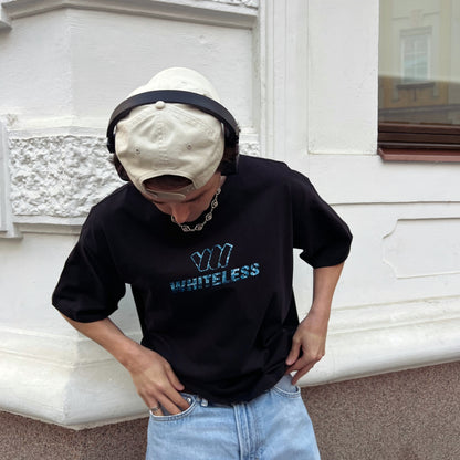 WHITELESS/DROP-001/NEGRO